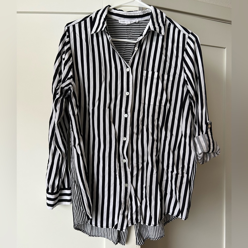 Black and White Striped Blouse, Size M by Jane and Delancey